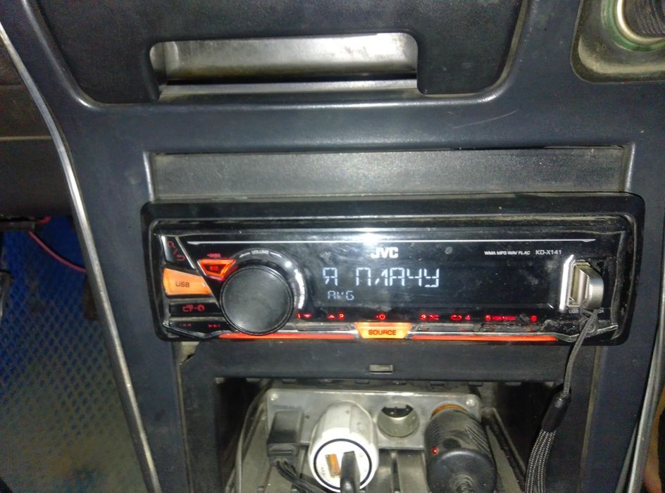 Магнититола  JVC