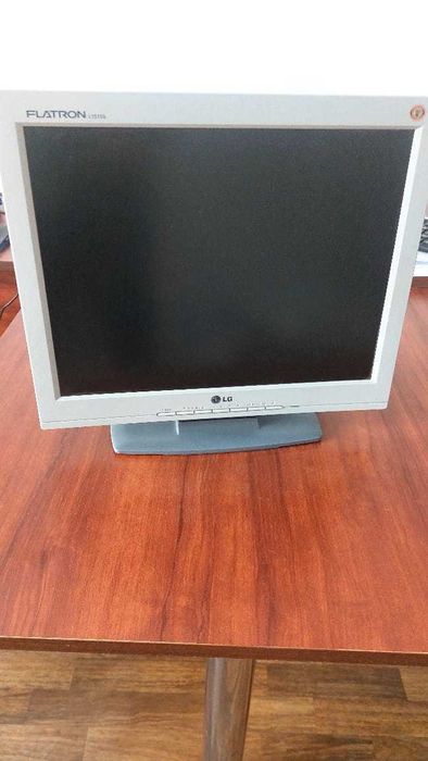 Продам монитор LG