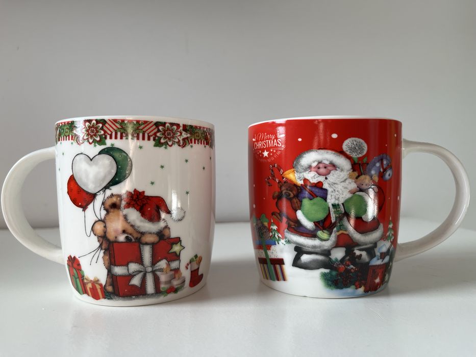 ПОДАРЯВАМ Коледни Декорации и Съдове