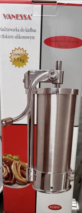 Masina de facut carnati, 2.5kg, 3kg, 4kg, 5.5kg orizontal si vertical