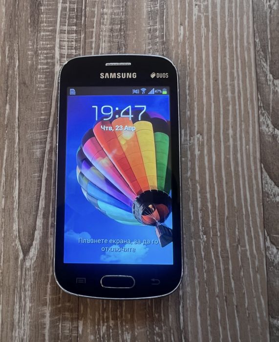 3 броя телефона SAMSUNG