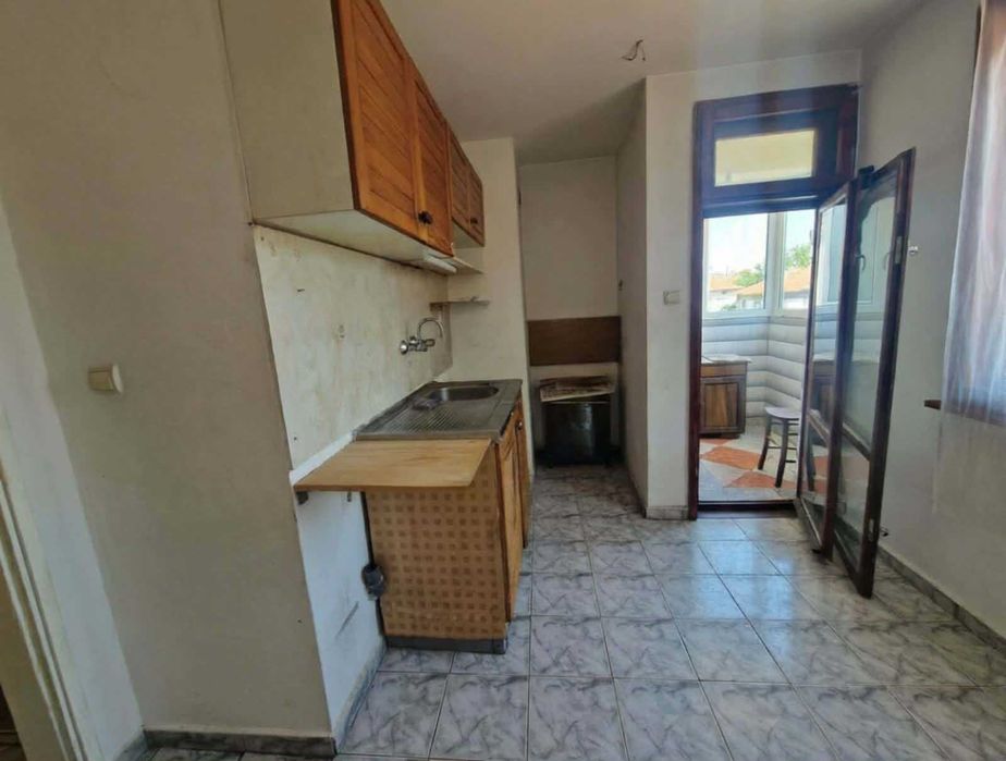 ж.к. Сторгозия - двустаен с гараж