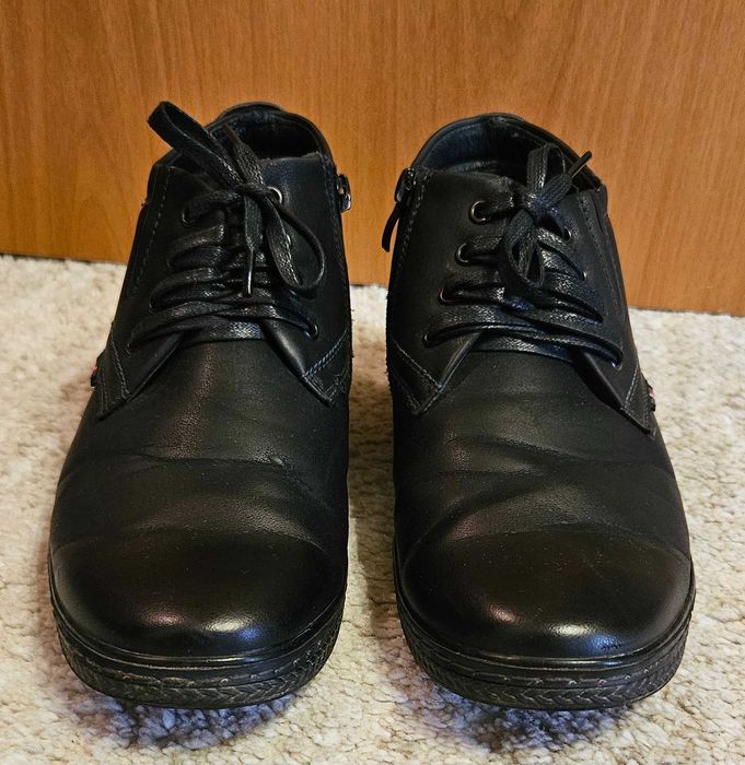 Ботинки демисезонные мужские.