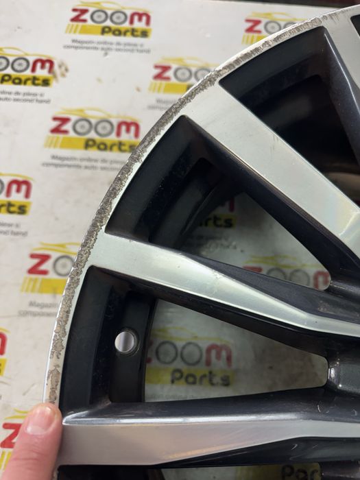 2 bucati Janta jante aliaj bicolora R18 BMW seria 1 seria 2 F40 F44