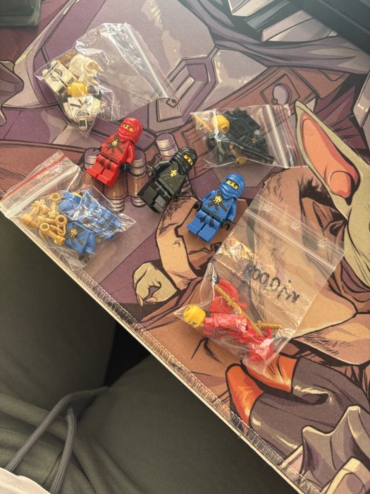 Оригинални Лего фигурки