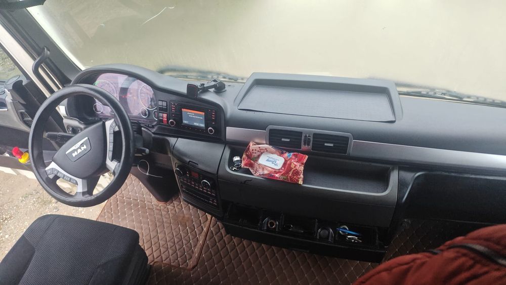 Vand ansamblu  cap tractor Man /semiremorcă