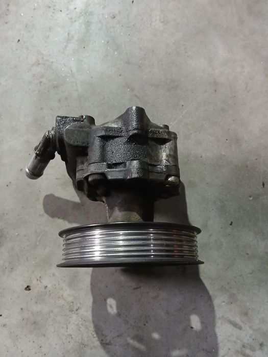 Pompa servo Audi Q5 8R din 2010 8r0145155s