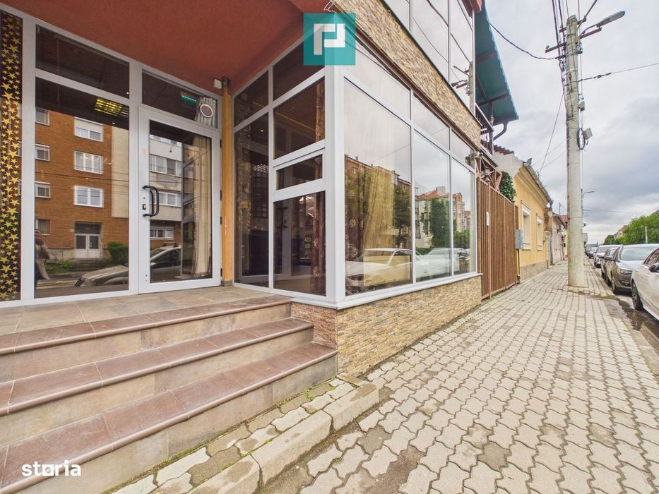 Clădire comercială P+1 de închiriat