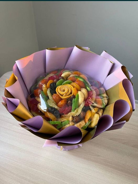 Букет из сухофруктов