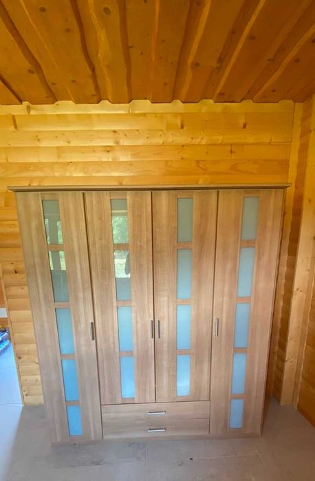 Dulap dormitor cu sticla