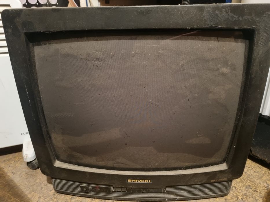 Телевизор старый