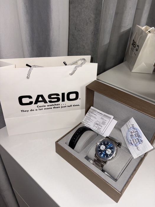 Продам новый часы CASIO
