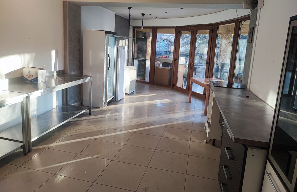 Vand afacere la cheie, domeniu turistic (pensiune)