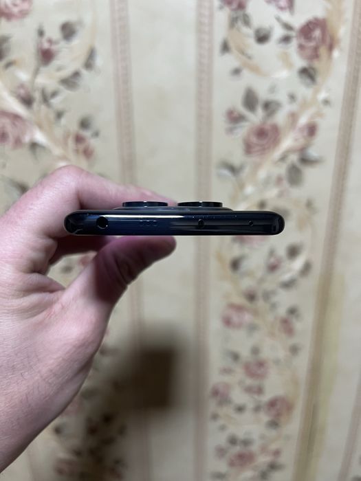 Redmi note 14 pro 8/256 taliy ideal 175$