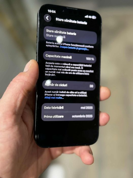 Iphone 16e 128 gb  100% baterie