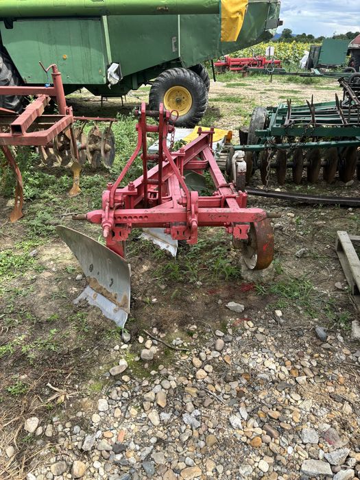 Vand diferite pluguri