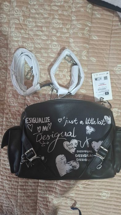 Geanta Desigual       b