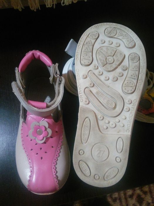 Детска летняя обувь. Размеры смотреть на фото.