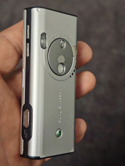 Sony Ericsson K600i