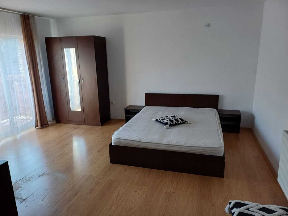 Apartament 1 camera langa FSEGA