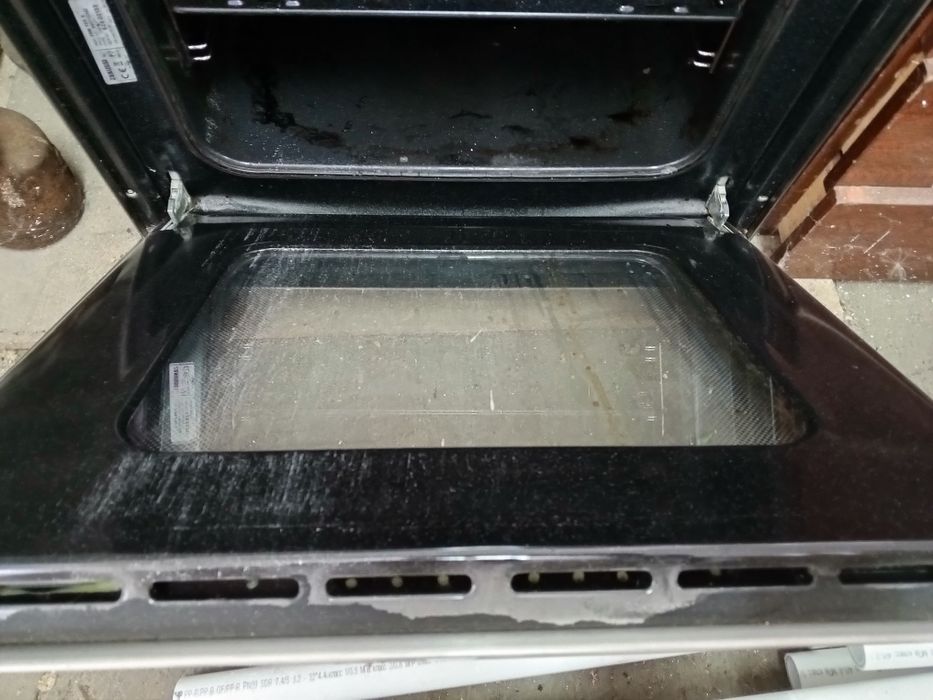 Духовой шкаф (печка)