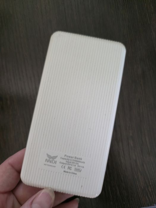 Продам power bank, в отличном состоянии