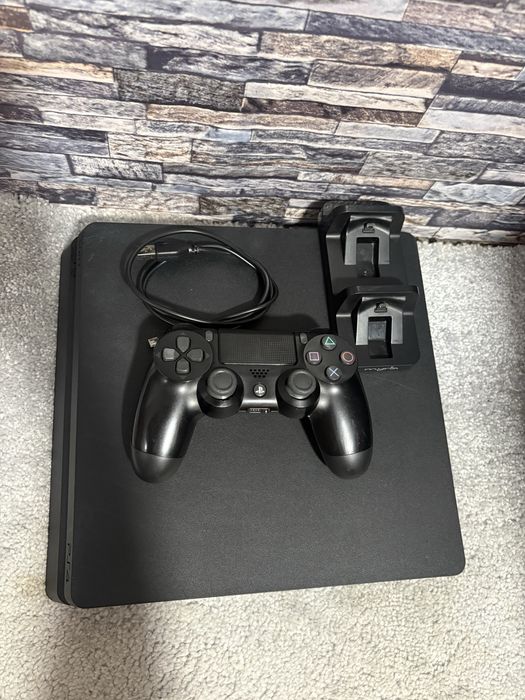 PS4 slim modat 9.00 (versiune rara).