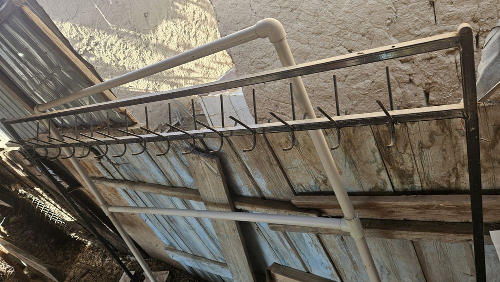 Продам вешалка новы