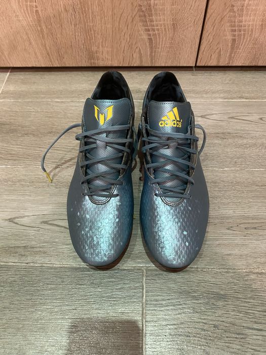 Бутонки Адидас/ Butonki Adidas