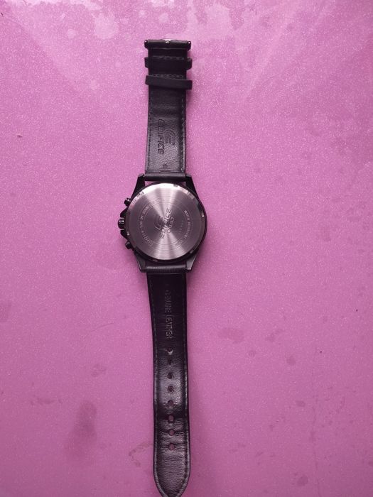 Продам часы ручные