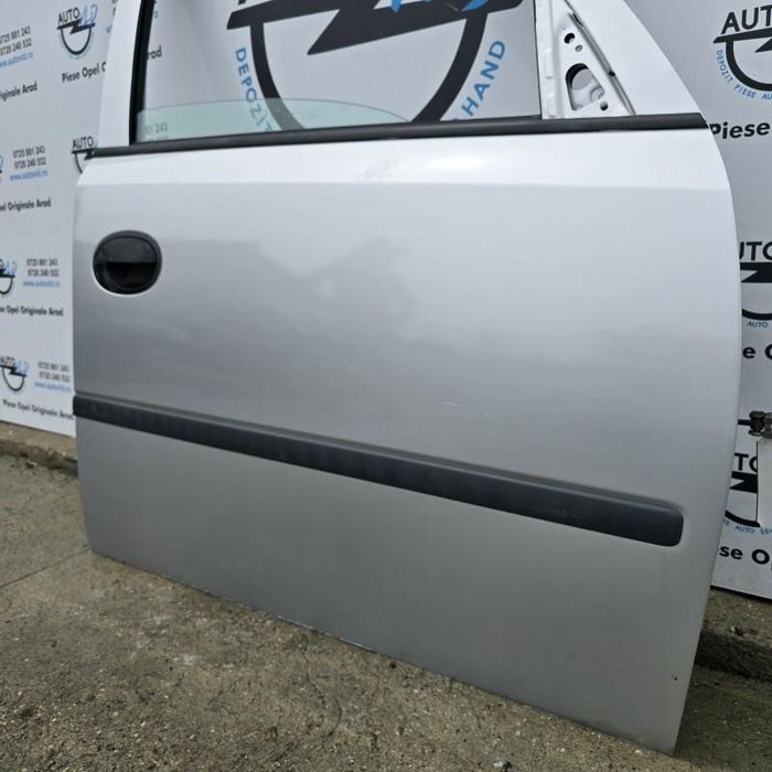 Portiera usa Z157 gri dreapta fata Opel Meriva