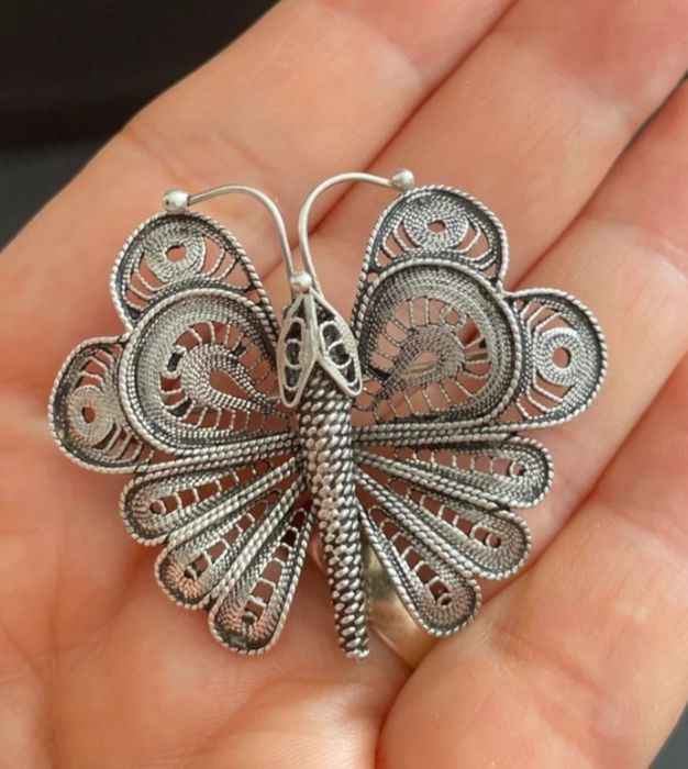 Brosa argint filigran lucrata manual – model fluture – 8,9 g