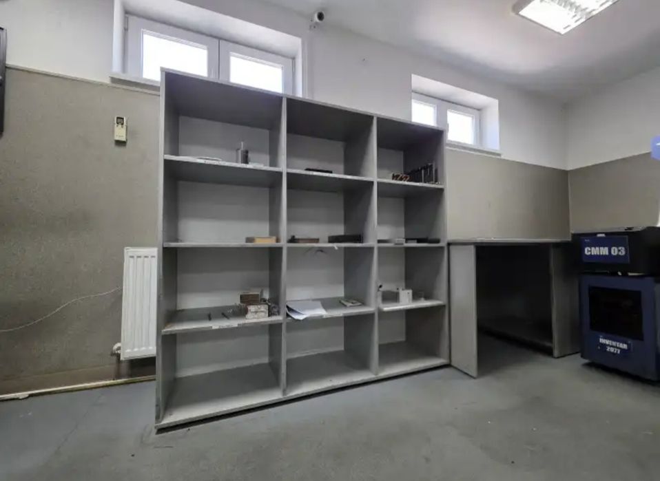 Birou și rafturi laborator