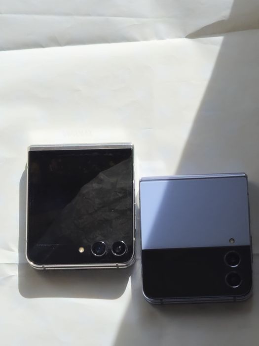 Samsung flip 4  8/256