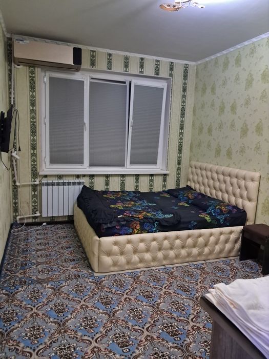 Navoi shaxrida 3 xonalik kvartira. Hamma sharoiti bor.