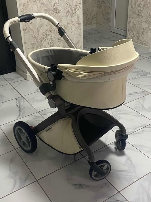 Коляска для детей