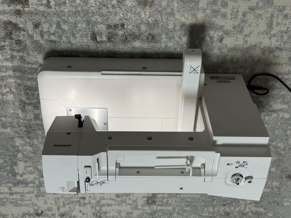 Вышивальная машинка Janome memory craft 500e