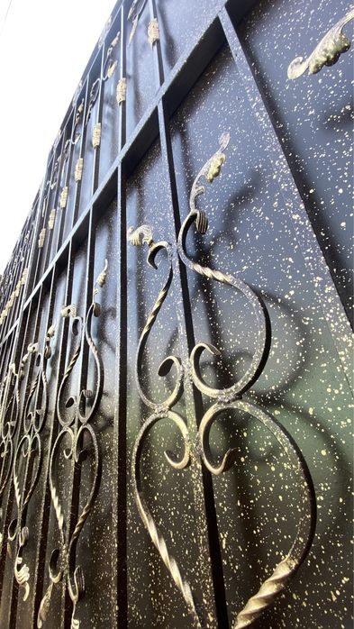 Покраска ворот, заборов