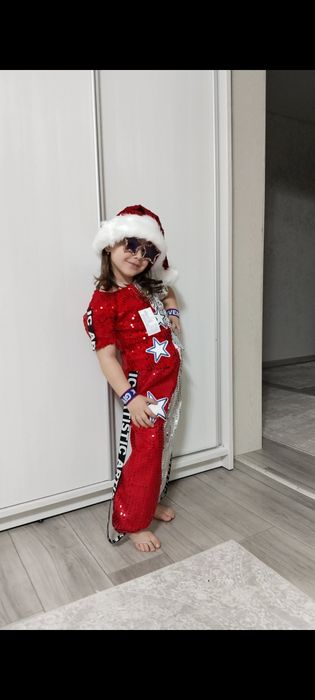 Продам костюм диско