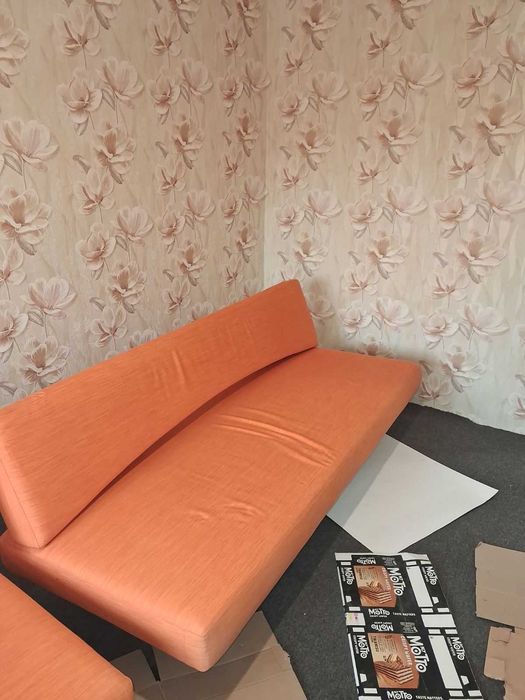 Продавам италианско канапе