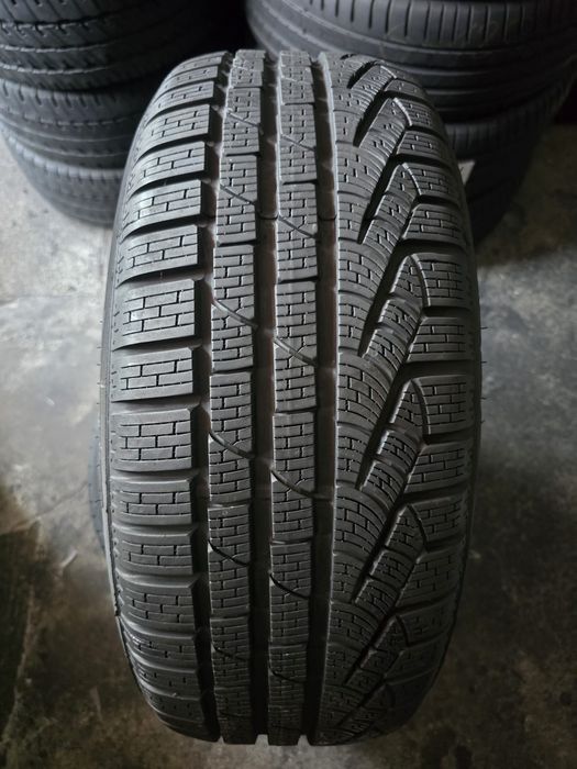 Pirelli 225/55 R17 97H MS iarnă