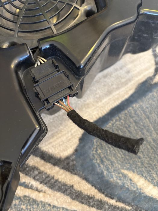 Буфер Bose Audi A3