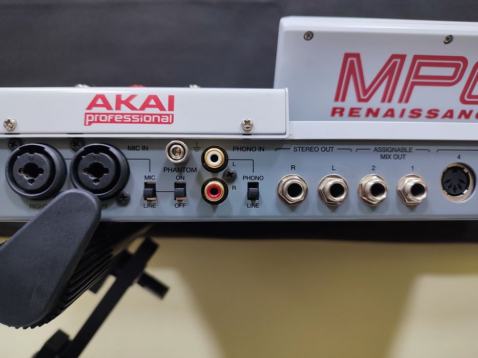 AKAI MPC renaissance