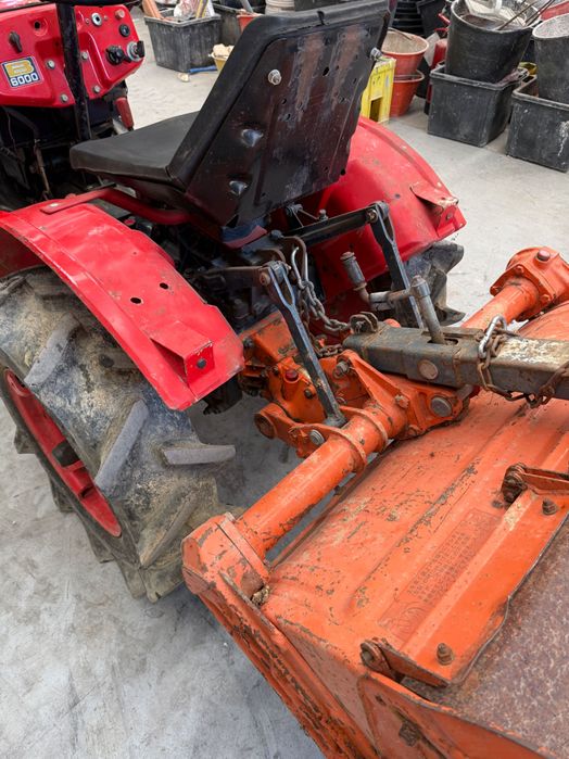 Tractor Kubota 4x4 16cv