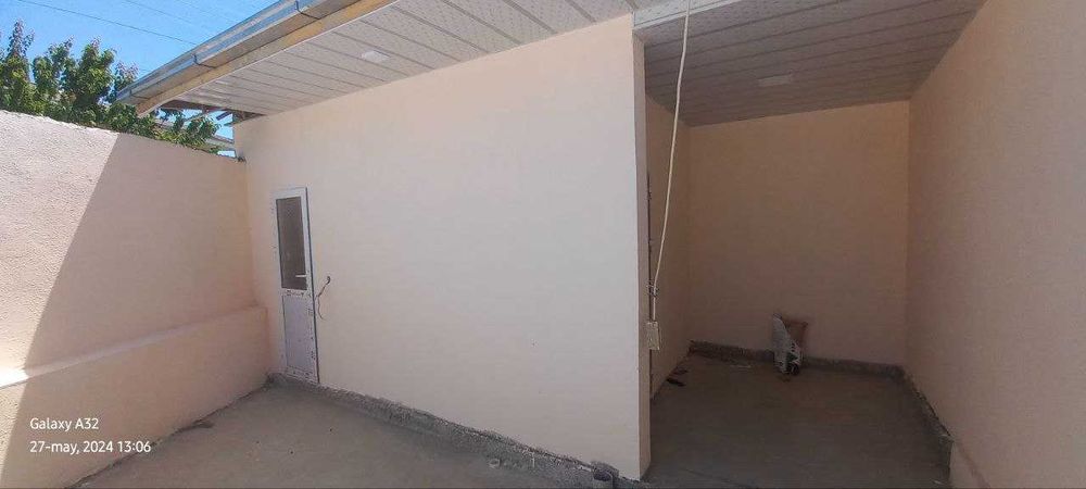 Уй 3 сотих 5 хона, Абдула Ортиков