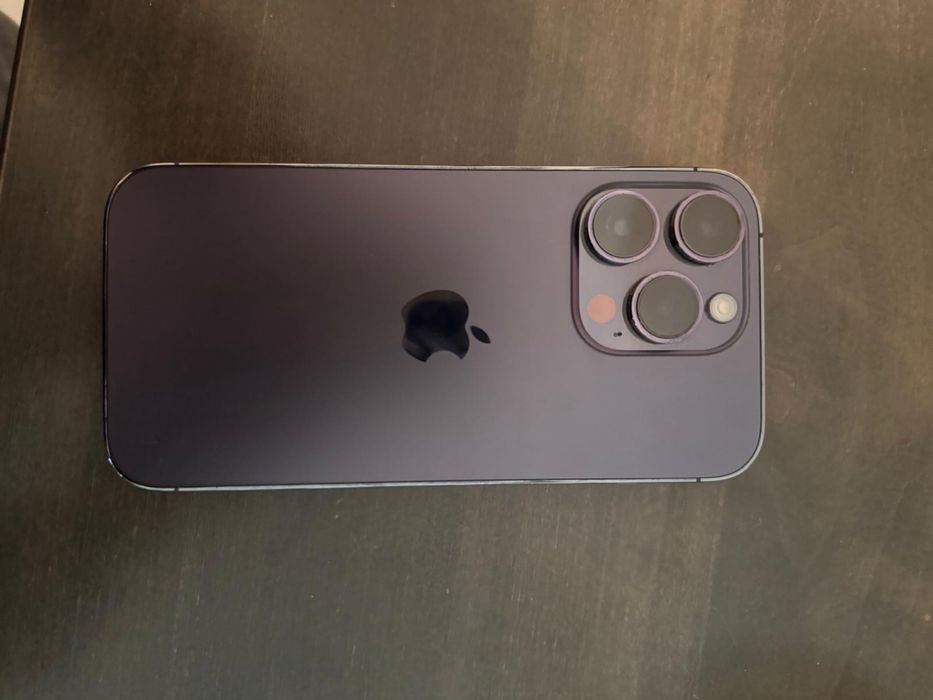 iPhone 14 pro deep purple