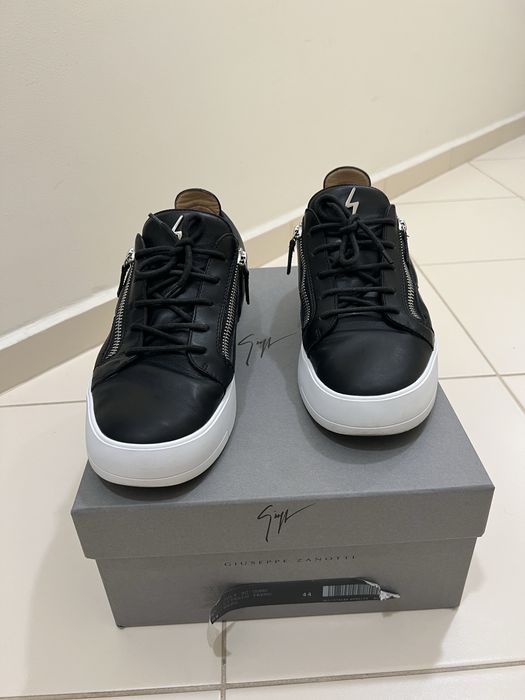 Giuseppe Zanotti Frankie