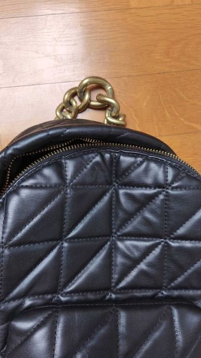 Раница с метална верижка ZARA