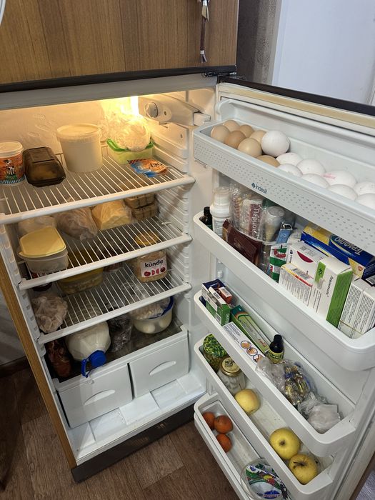 Холодильник INDESIT