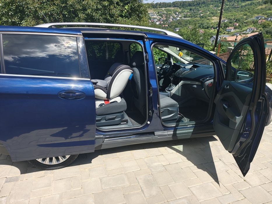 Vând Ford focus grande c-max , automat, titanium, 2.0d